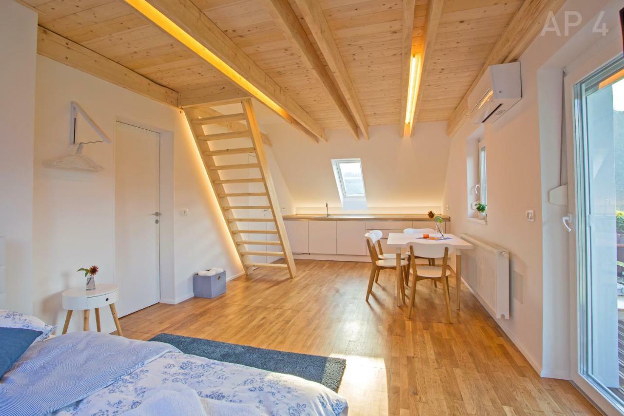 Apartments Perla Zgornje Gorje Bagian luar foto